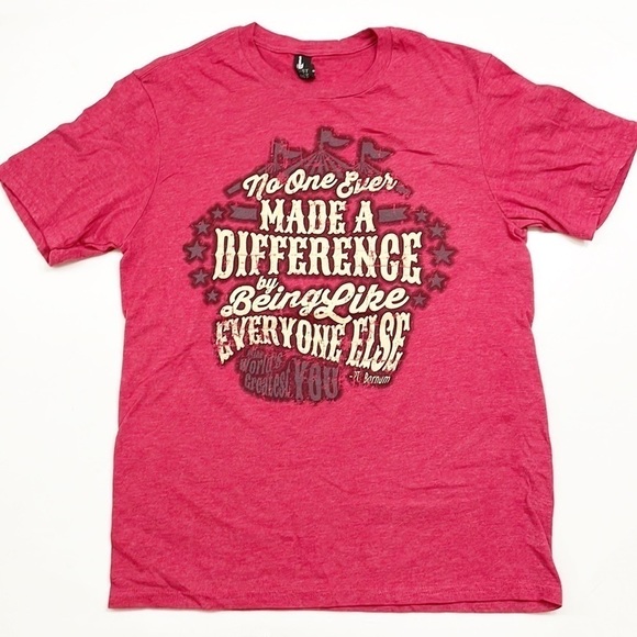 No One Ever Made a Difference by Being Like Everyone Else short sleeve t-shirt - Picture 1 of 4
